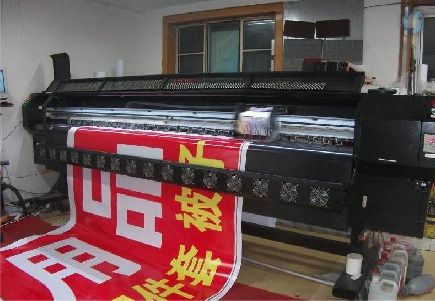 临武喷绘广告分辨率是多少？